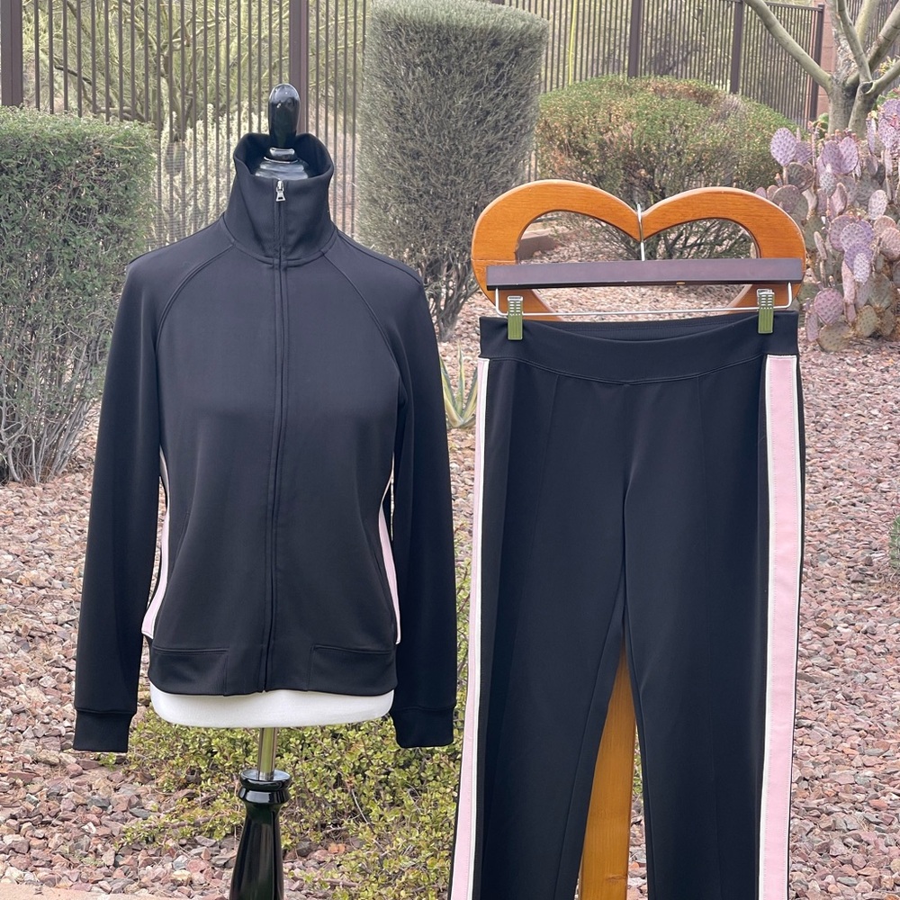NEW YORK & CO -  Black/Pink/White Jogging outfit